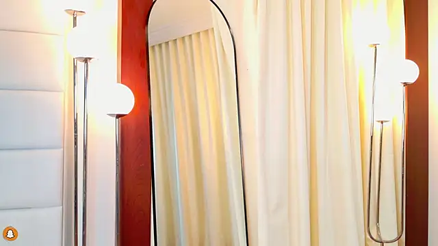 lissetlong69 webcam