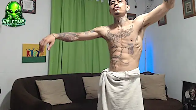 alpha_zom webcam