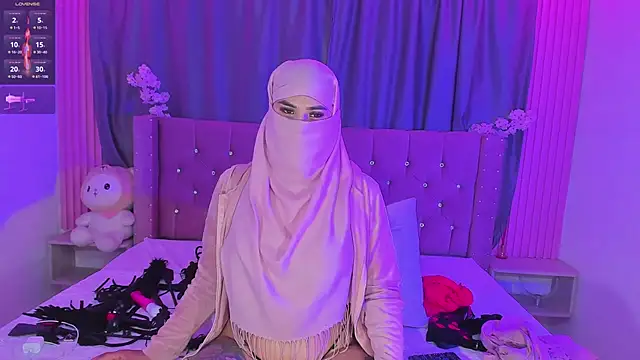 Nayla-Mouna