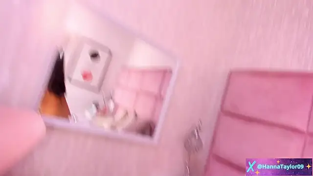 HannaTaylor webcam