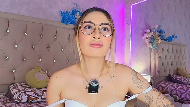 nini_love01 webcam