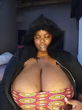 ChubbyLucia webcam