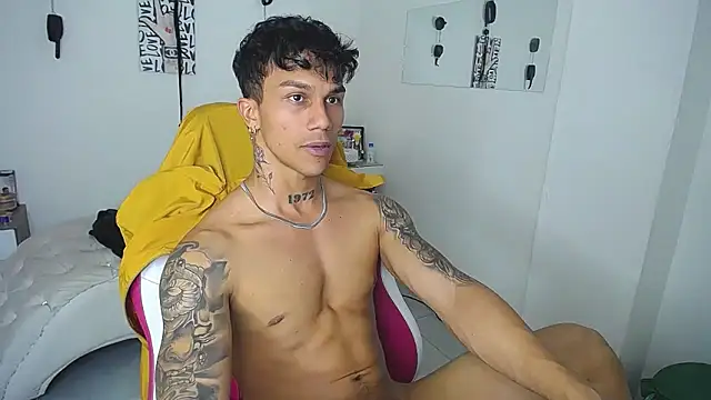 Leonard_Price webcam