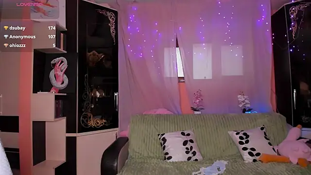 Luna_Reid webcam
