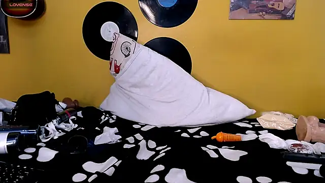 lilithevil32 webcam