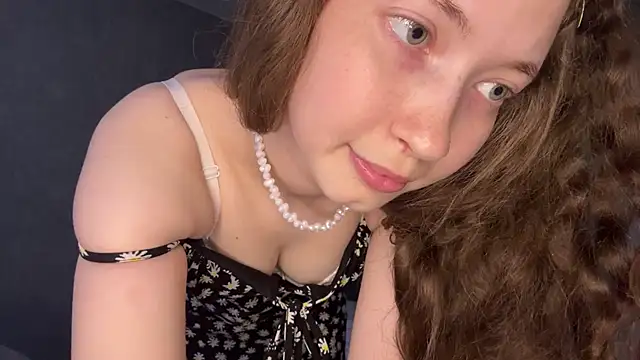 Emily_Mur_ webcam