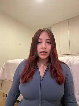 NamiNae Live Webcam on Stripchat