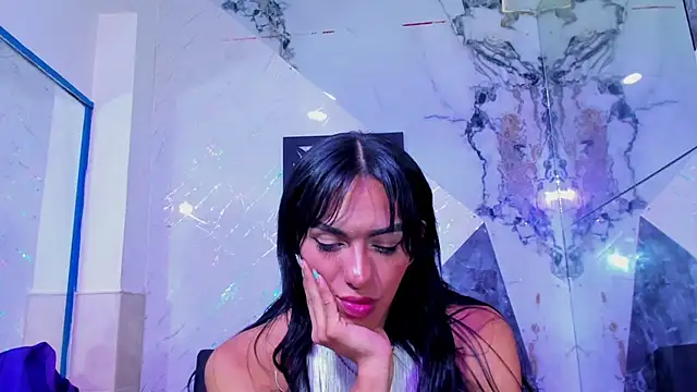 Isabella_stanford2