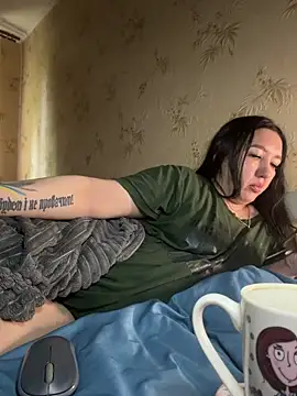 Naughtbaby_2025 webcam