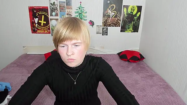 Cattie_w_ webcam