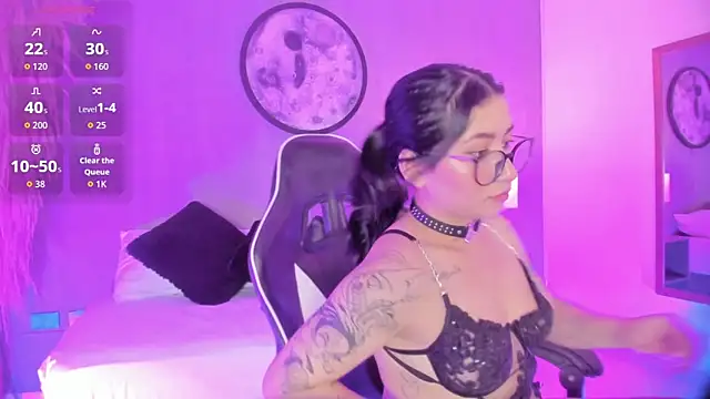 charlottee27_ webcam