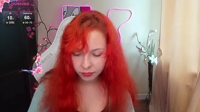 infernokitten - InfernoKitten's free webcam - UK Sex Cams