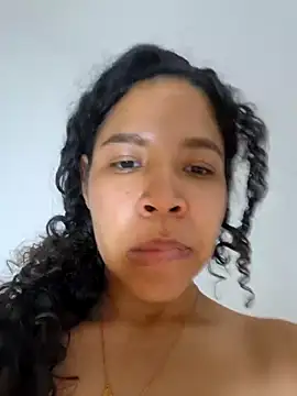 ASHLYY00 webcam