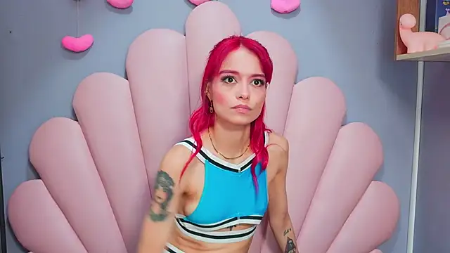 luci_miller - Luci_miller's free webcam - UK Sex Cams