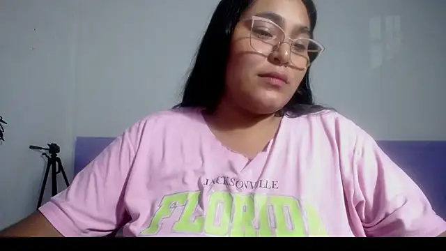 sirena_15 - Sirena_15's free webcam - UK Sex Cams