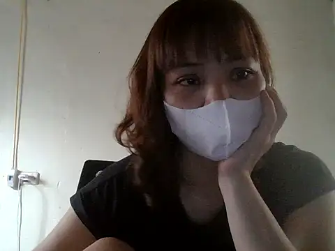 Angela-Eira webcam