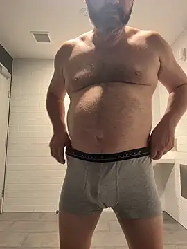 chubbylittlesecret - Chubbylittlesecret's free webcam - UK Sex Cams