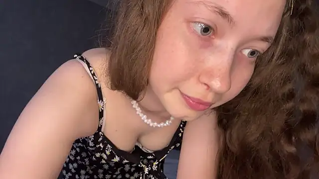 Emily_Mur_ webcam