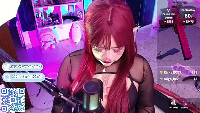 toky_doll webcam
