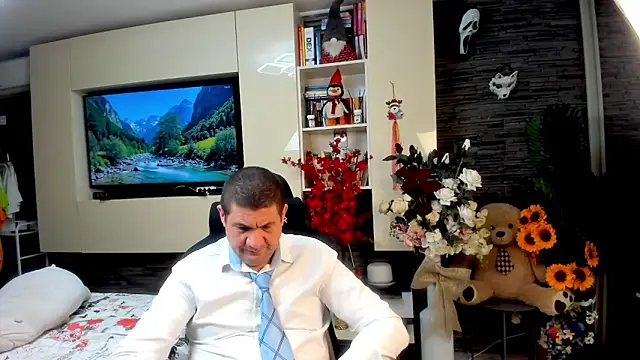 SpartacusDaddy48 webcam
