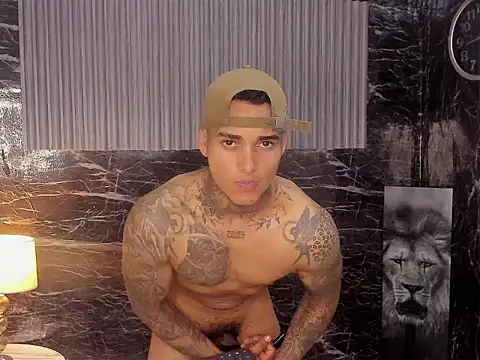 tyler_bell_ webcam
