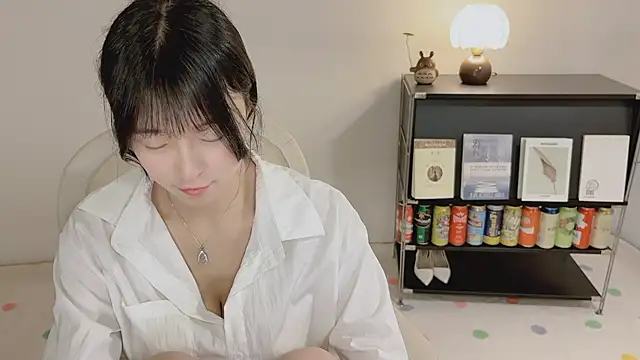 Onechestnut webcam