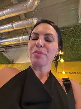 KimKelly13 webcam