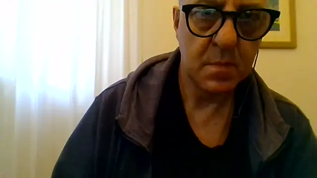 ANONIMO7735 webcam