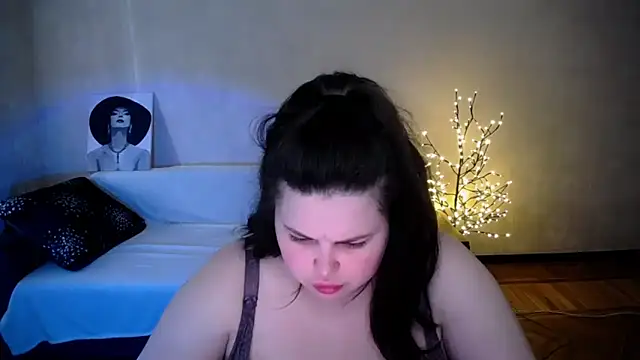 Emily_Mo webcam