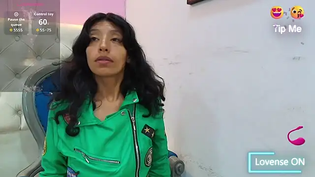 karolinee_66_ webcam