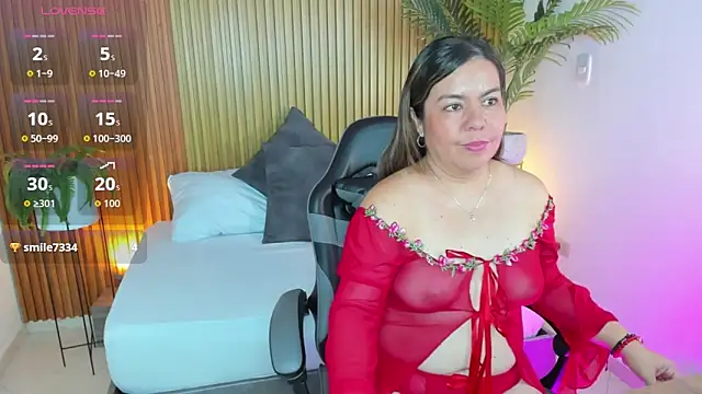 nahia_13 webcam