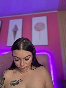 Megaan__More webcam
