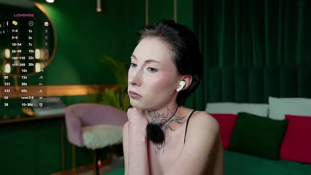 roxy_morrison_x webcam