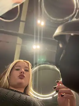 Mrs_Lust webcam