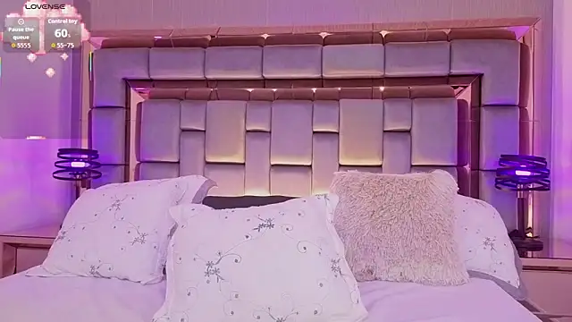 AndreaCarter webcam