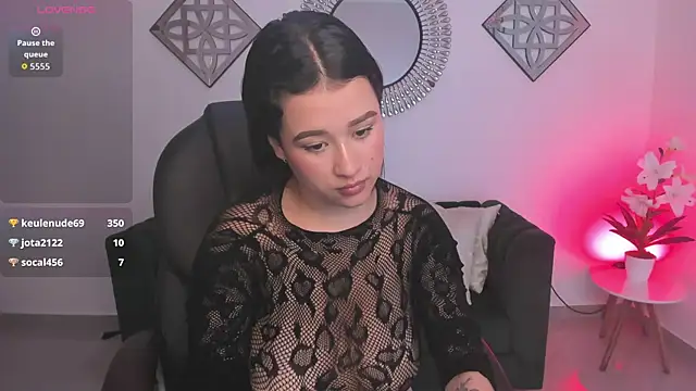 Emi_Roseth webcam