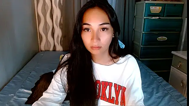 SweetLilly_18 webcam