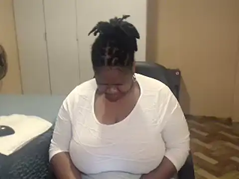 sweetnoziexx webcam