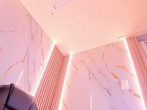 Marian_Cristal webcam