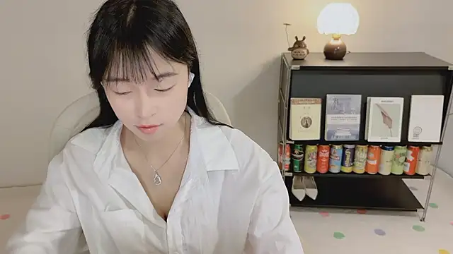 Onechestnut webcam