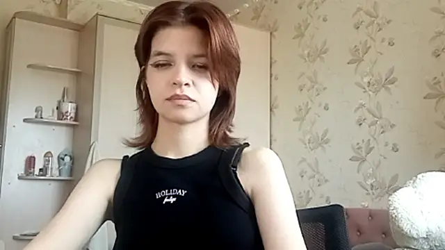 LowkeyIndigo webcam