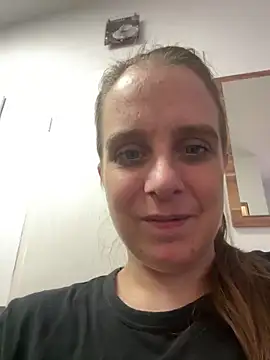 Chantalee webcam