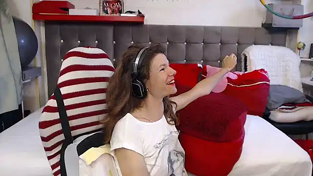 kellyterapy webcam