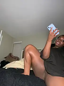 LillShayy webcam