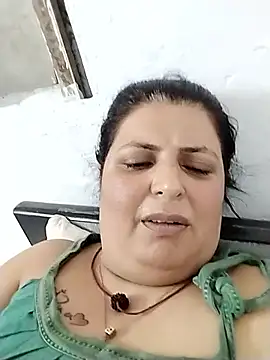 Jann_Riya333 webcam
