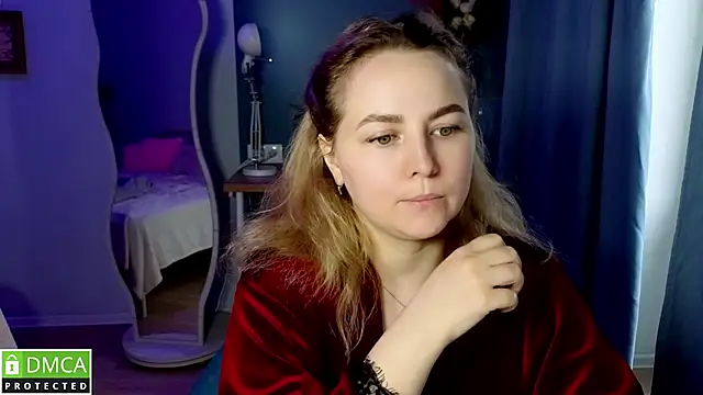 Mira_Mermayd webcam