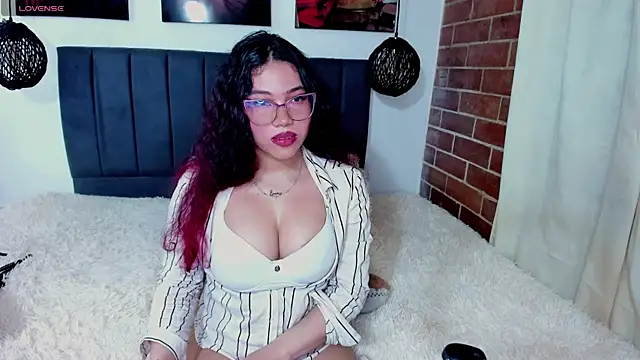 kyliejenner_hot webcam