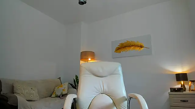 Nicolle_Lexy webcam