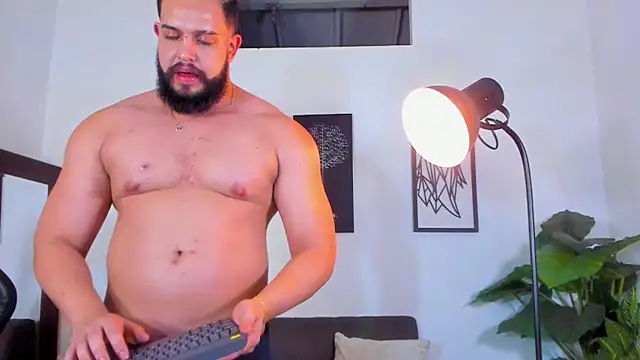 justin_kingx7 - Justin_kingX7's free webcam - UK Sex Cams