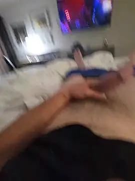 girthywhit10 webcam